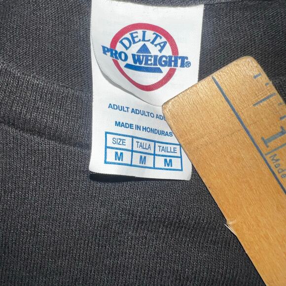 Cleveland Browns NFL Dog pound different kind of breed graphic T-shirt size med - Picture 3 of 4